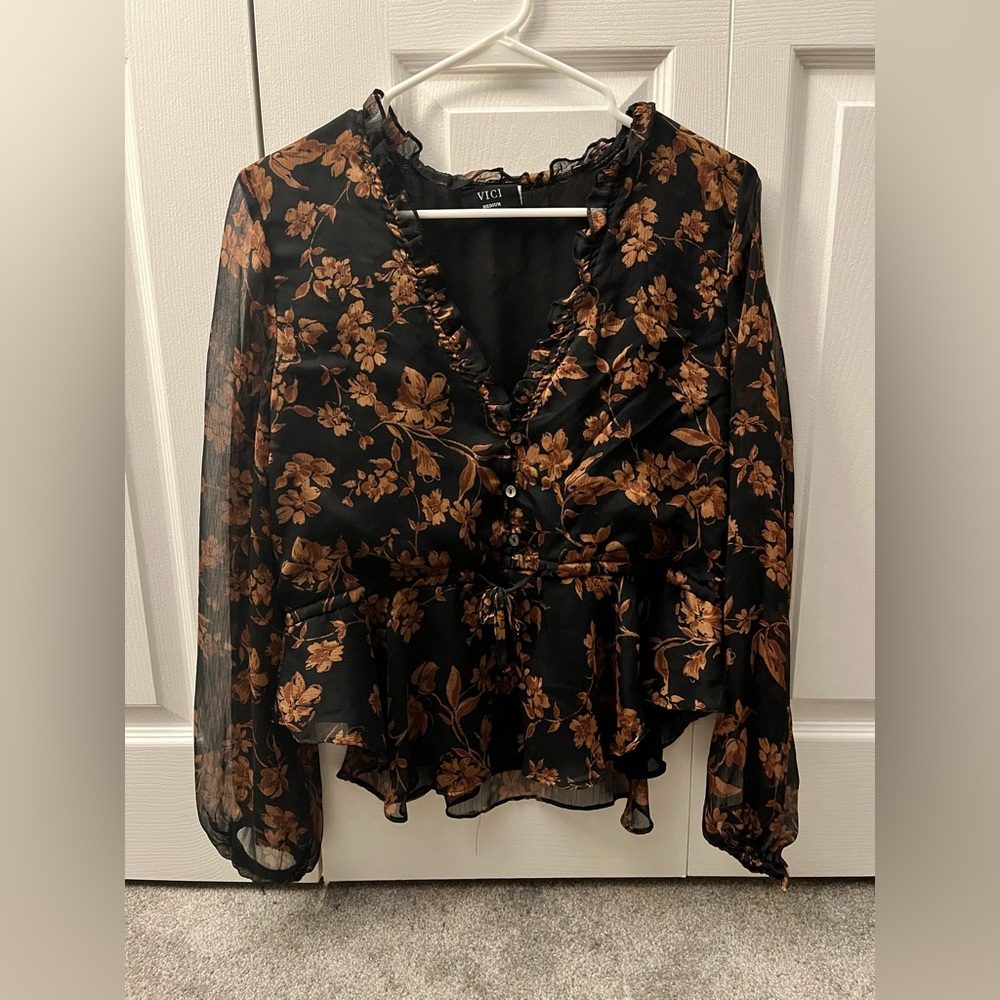 Vici medium fall floral blouse